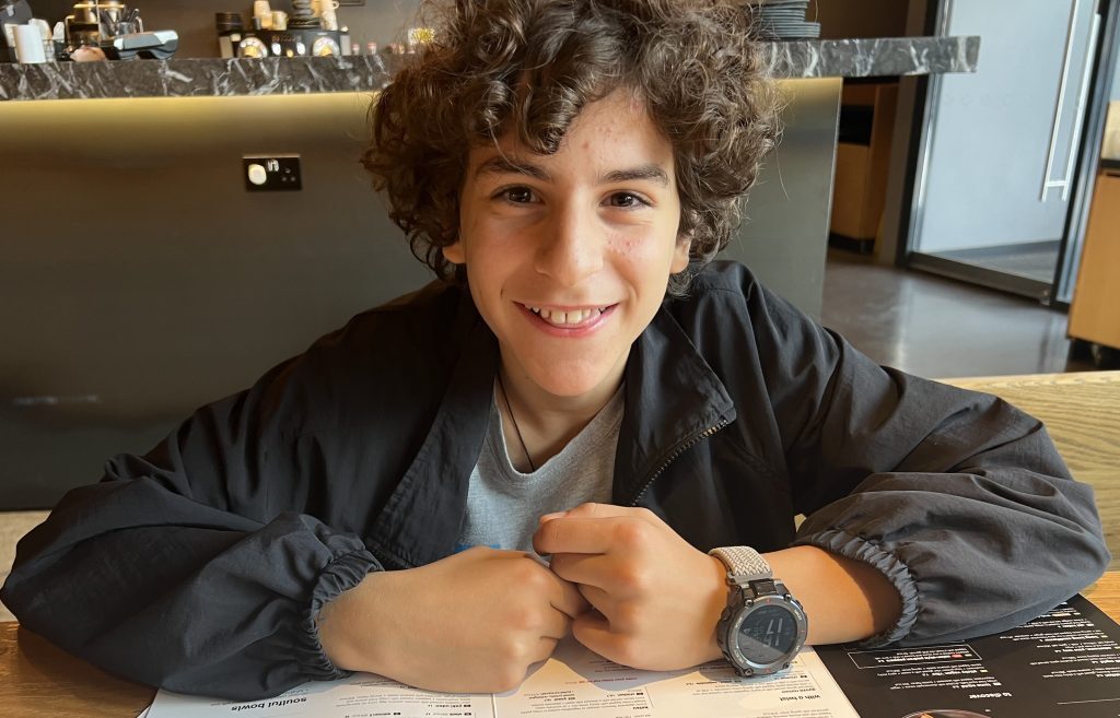 Leo Tona