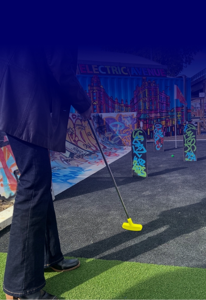 Mobile Mini golf header